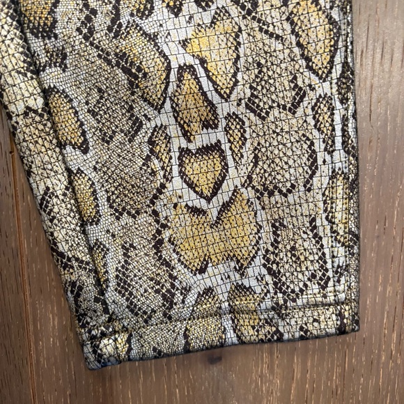 Free People $98 Rio Snakeskin High Rise Skinny Pants Gold Metallic Large EUC - Picture 6 of 12